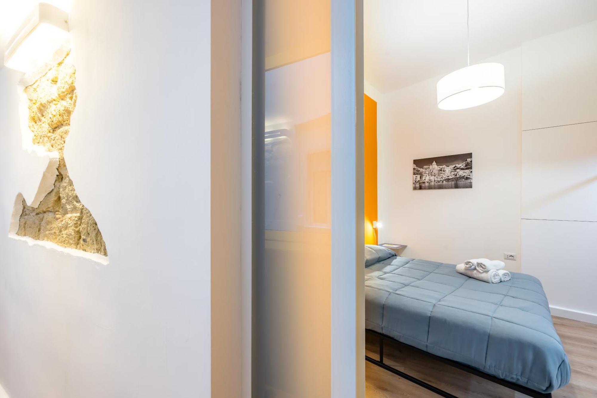 Lioy 25 By Napoliapartments 外观 照片