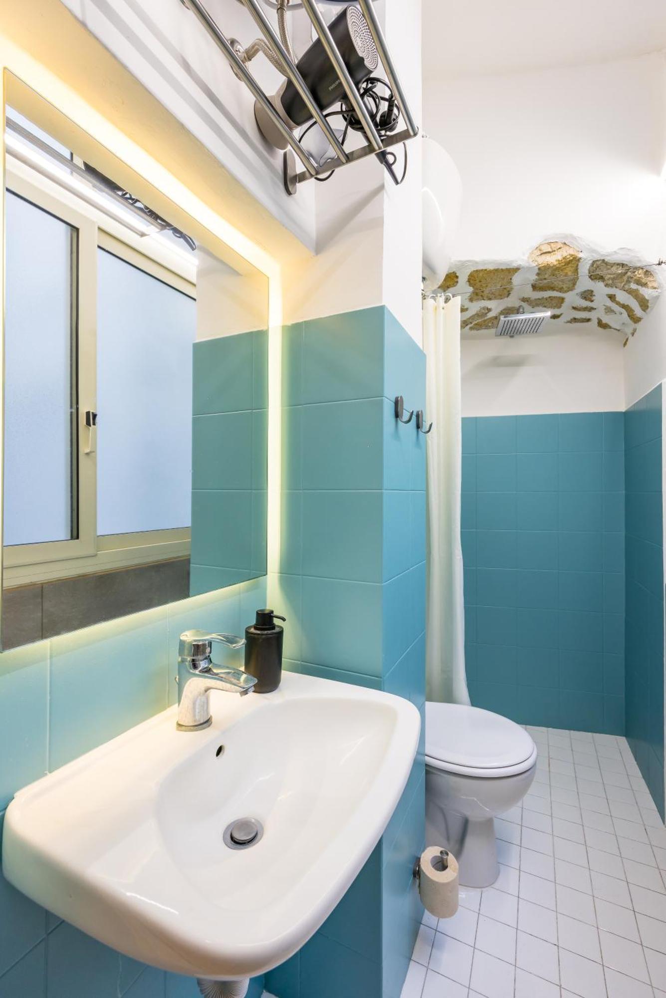 Lioy 25 By Napoliapartments 外观 照片