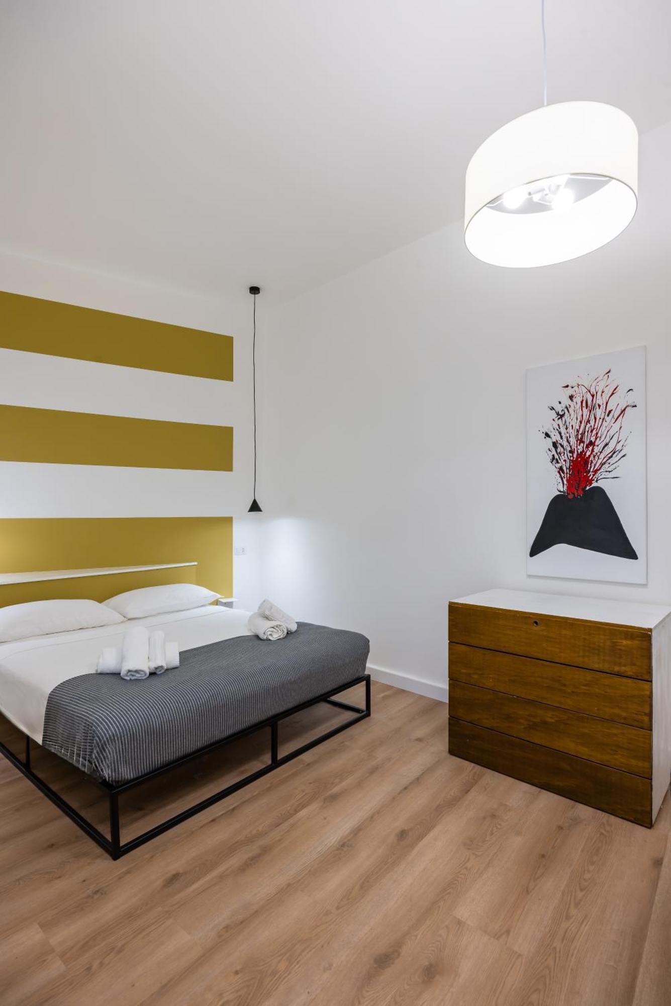 Lioy 25 By Napoliapartments 外观 照片