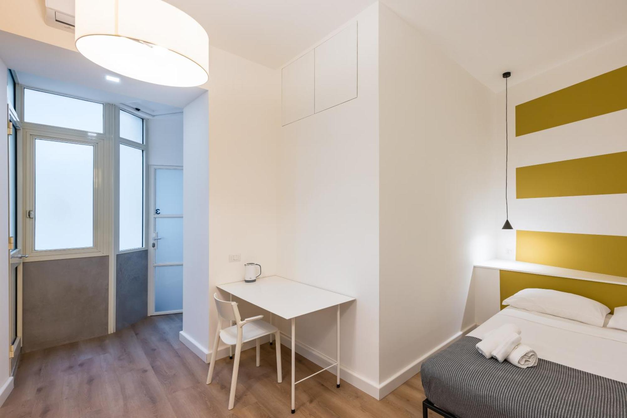 Lioy 25 By Napoliapartments 外观 照片